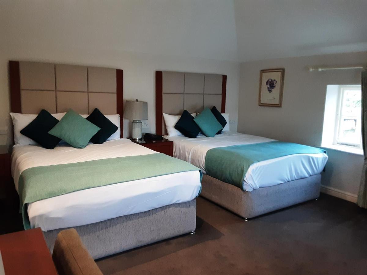 Leixlip Manor Hotel エクステリア 写真
