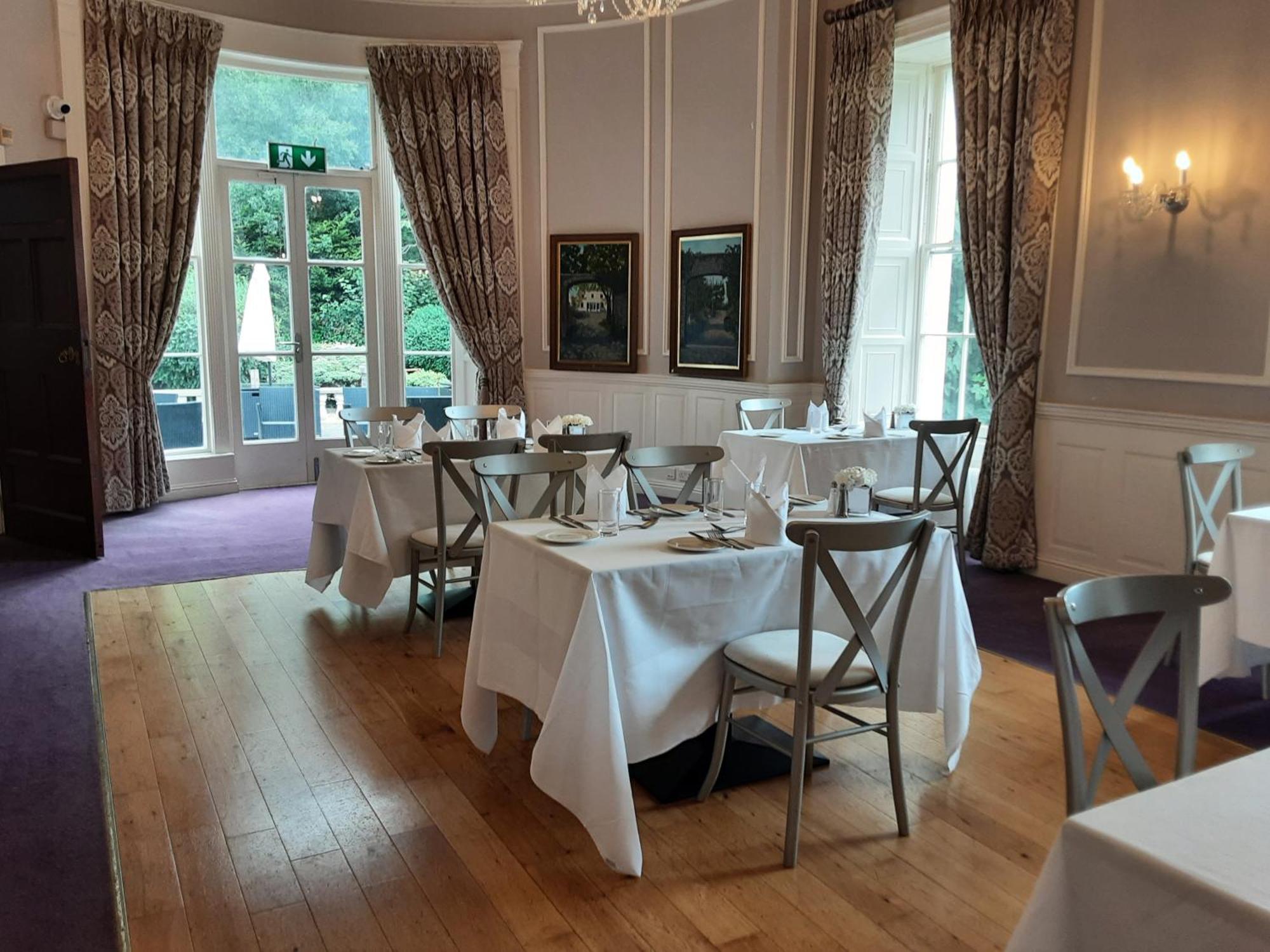 Leixlip Manor Hotel エクステリア 写真