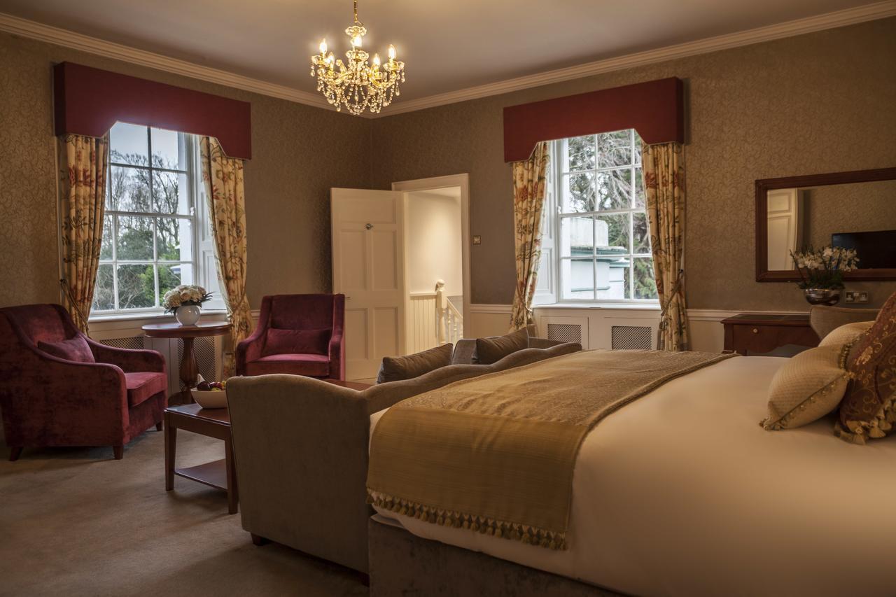 Leixlip Manor Hotel エクステリア 写真